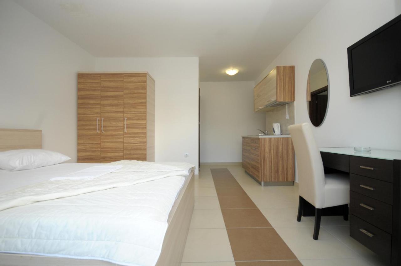Apartments Anita Budva Rum bild