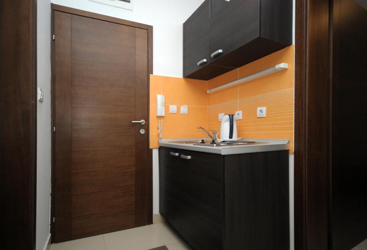 Apartments Anita Budva Rum bild